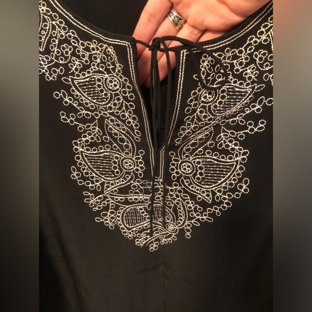 VTG Diane von Furstenberg Silk Black Tunic White Embroidery Boho Plus size - Picture 4 of 14